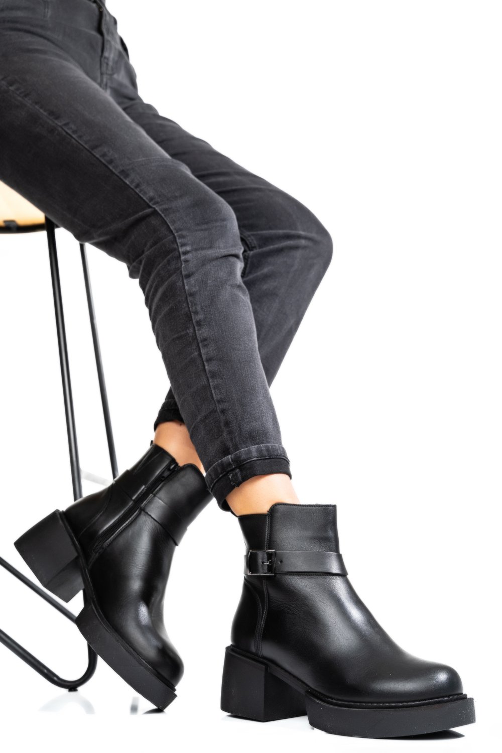 Fekete természetes bőr bokacsizma 3s7h94