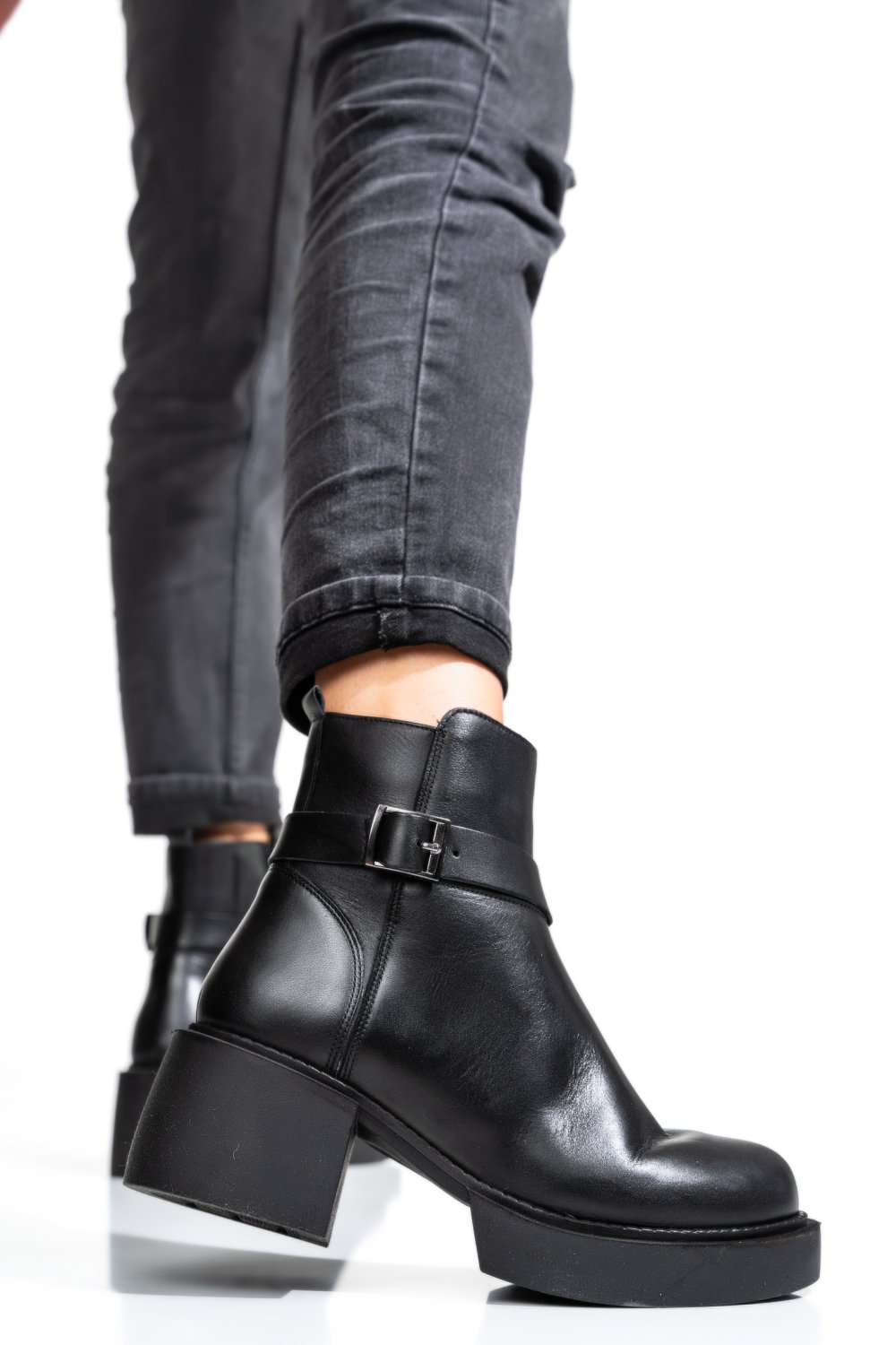 Fekete természetes bőr bokacsizma 3s7h94