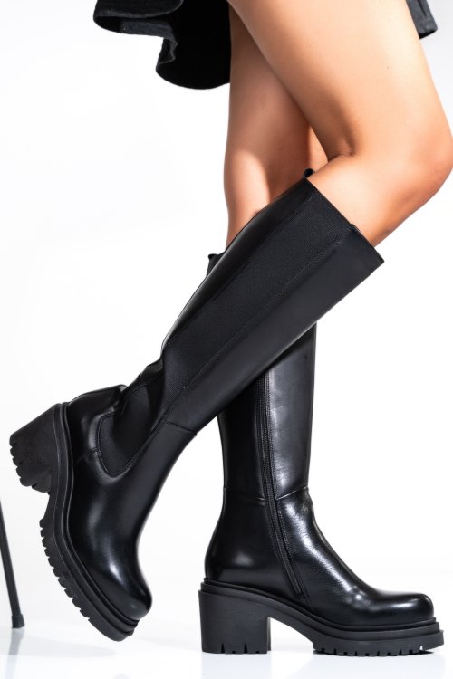 Fekete természetes bőr csizma 1s7h1347594