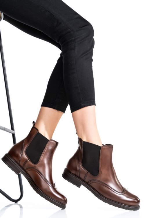 Barna természetes bőr bakancs 6s7h483