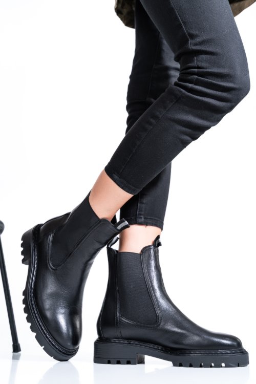 Fekete természetes bőr bakancs 1s7h018-6410