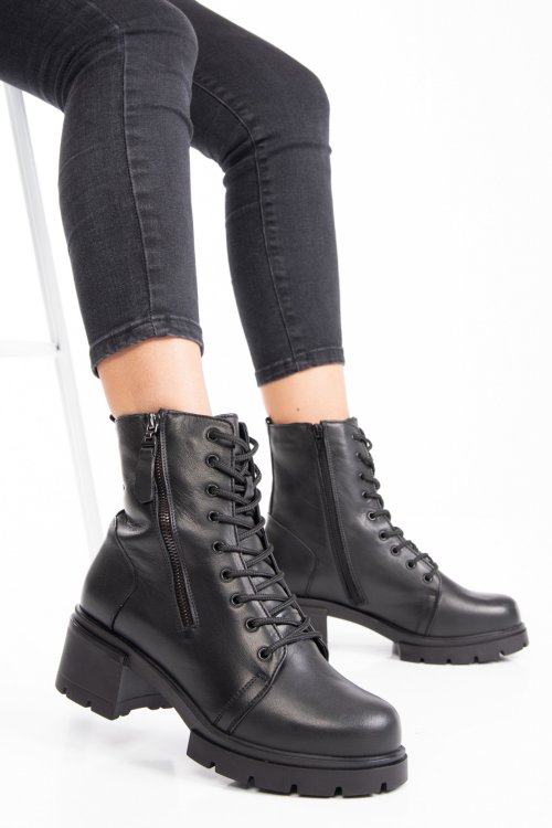 Fekete természetes bőr bakancs 2s7h12808np