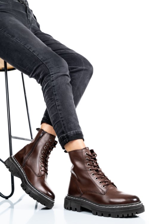 Barna természetes bőr bakancs vs7hb06-3201