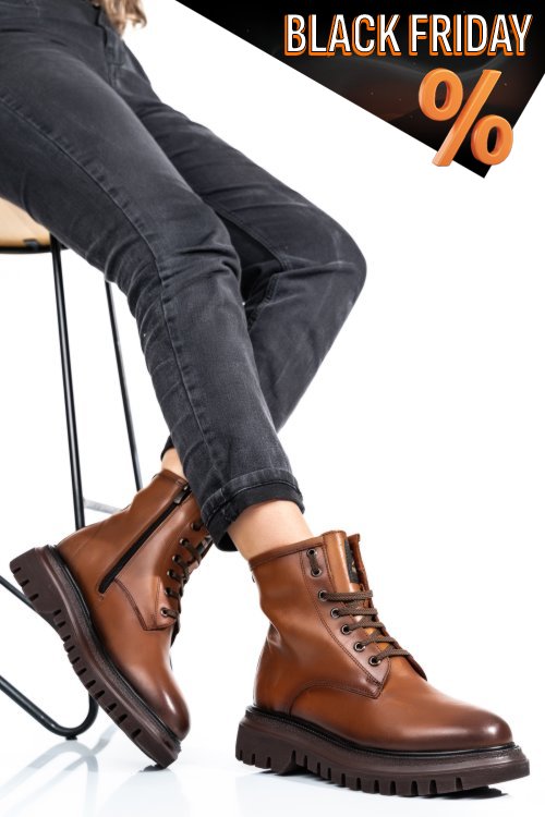 Barna természetes bőr bakancs 3s7h74