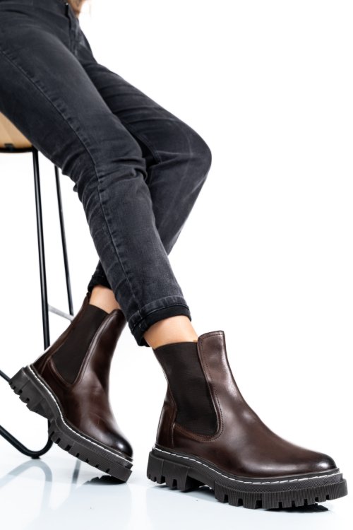 Barna természetes bőr bakancs vs7hb06-3204