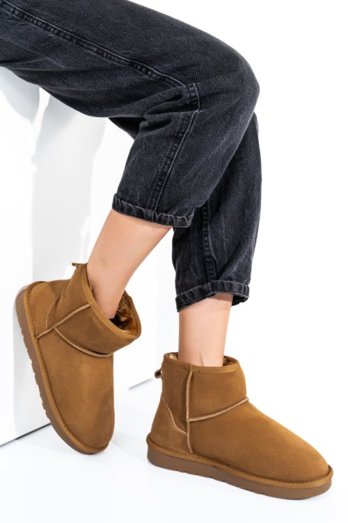 Barna fordított bőr bakancs is7h1201