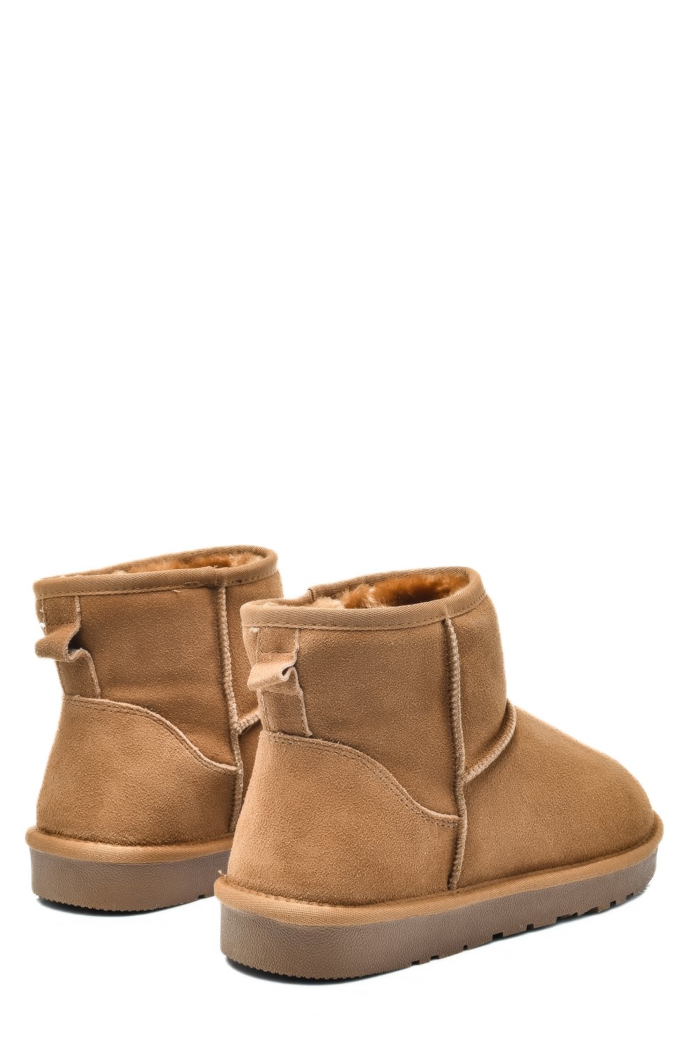 Barna fordított bőr bakancs is7h1201