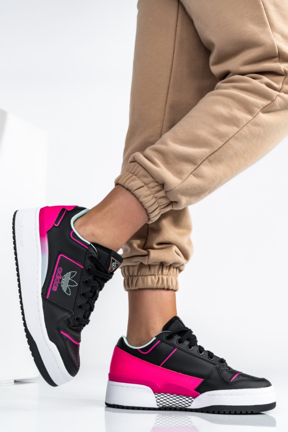 Adidas rózsaszín sportcipők gs7hy4667