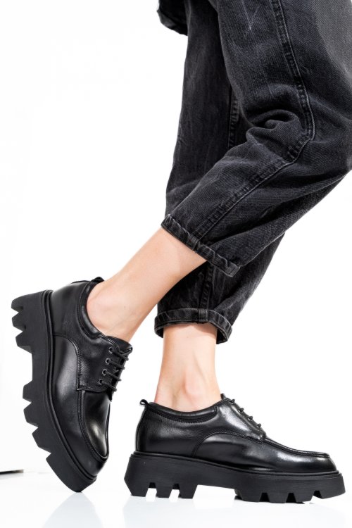 Fekete természetes bőr  as7h50098