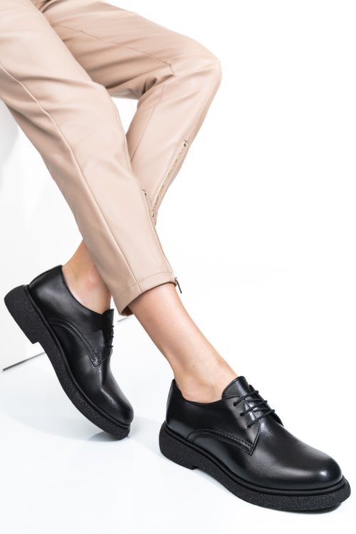 Fekete természetes bőr  2s7h41-601np