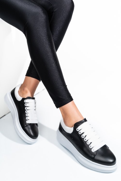 Fekete természetes bőr sport cipők 2s7h01684np