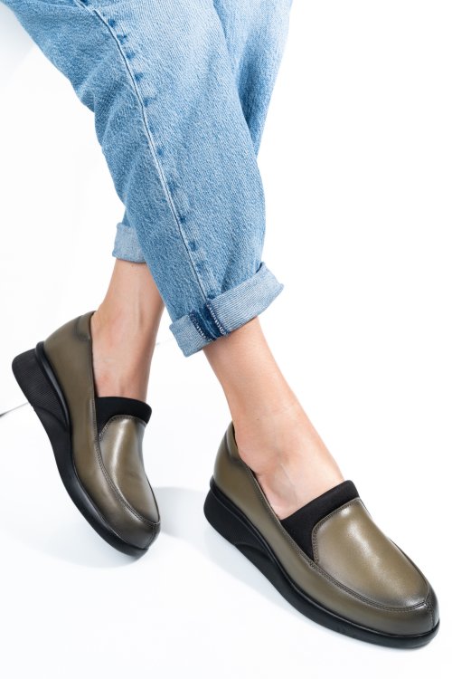 Zöld természetes bőr  4s7h38