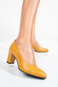 Sárga természetes bőr magassarkú cipők 3s7h015