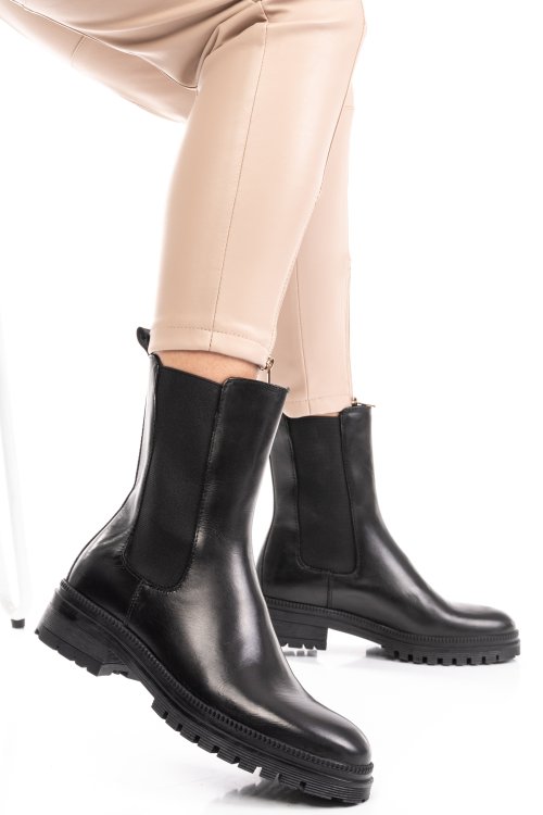 Fekete természetes bőr bakancs ws7hh54h04