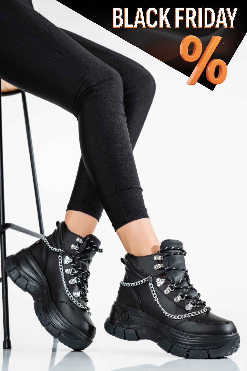 Fekete bakancs ws7h20-s0x857