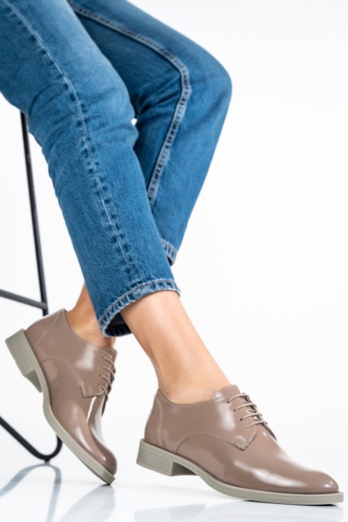 Bézs természetes bőr  2s7h02687npk