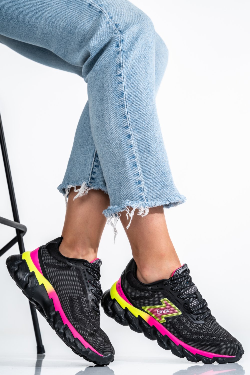 Etonic fekete sportcipők es7htw222670