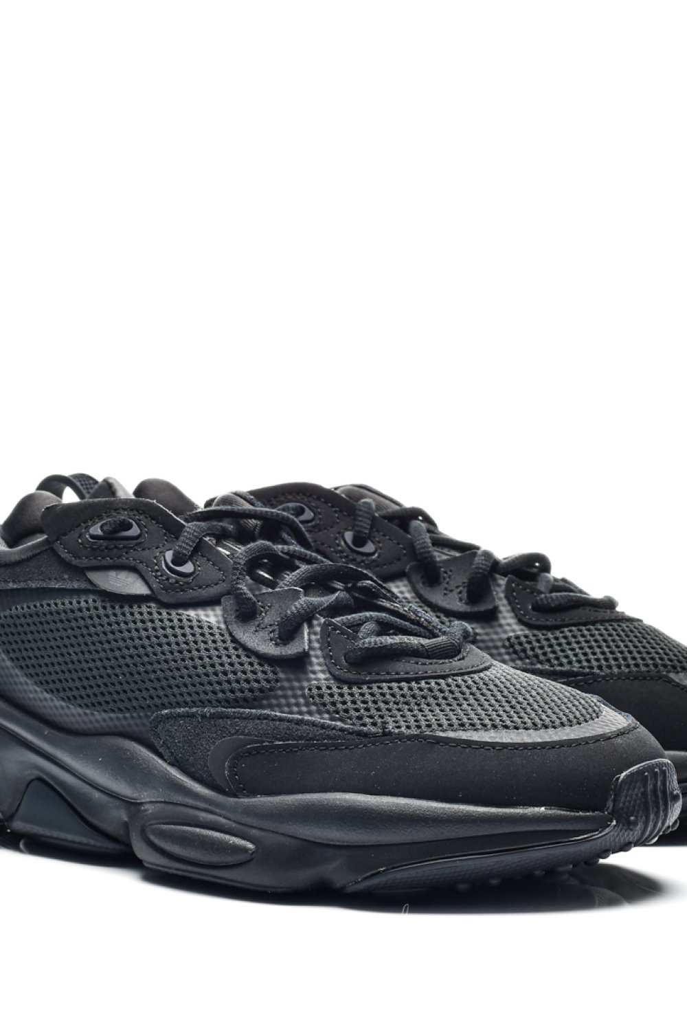 Adidas fekete sportcipők gs7hw3959