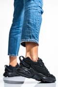 Adidas fekete sportcipők gs7hw3959