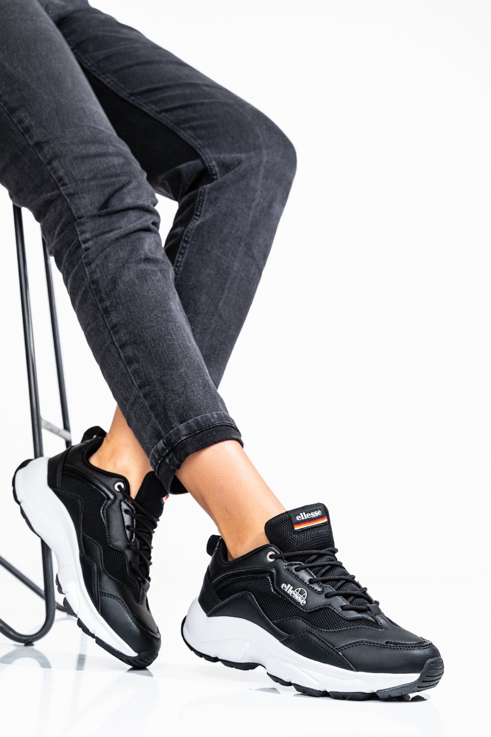 Ellesse fekete sportcipők es7hl31w60457
