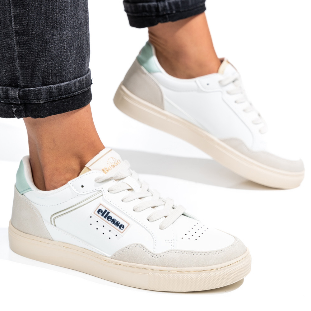 ELLESSE
