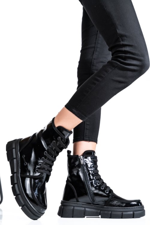 Fekete természetes bőr bakancs 2s7h02