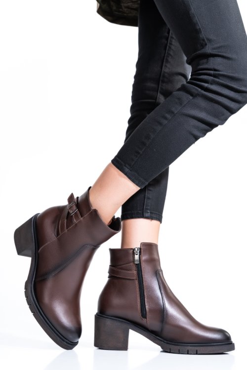 Barna természetes bőr bokacsizma 4s7h26