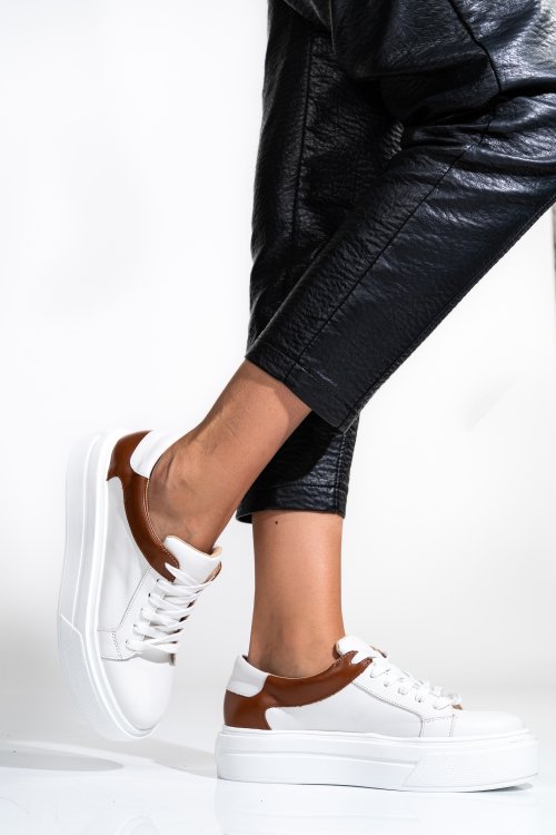 Barna természetes bőr sport cipők 3s7h000