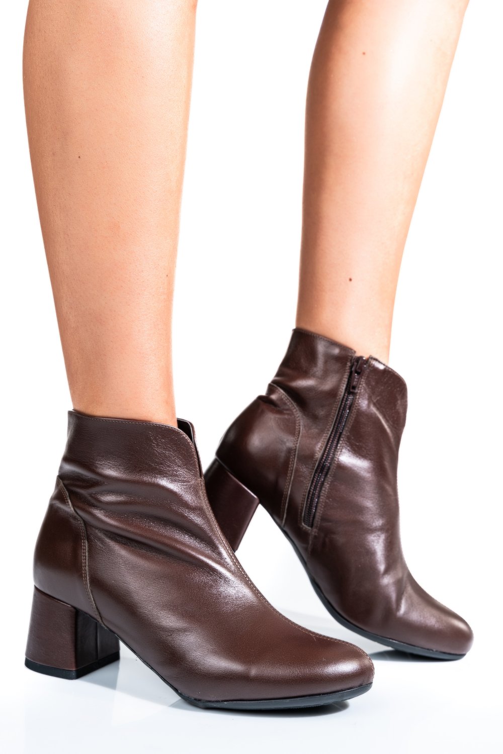 Barna természetes bőr bokacsizma 7s7h22