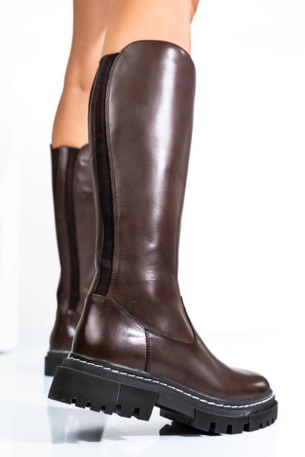 Barna természetes bőr csizma bs7hb06-3207