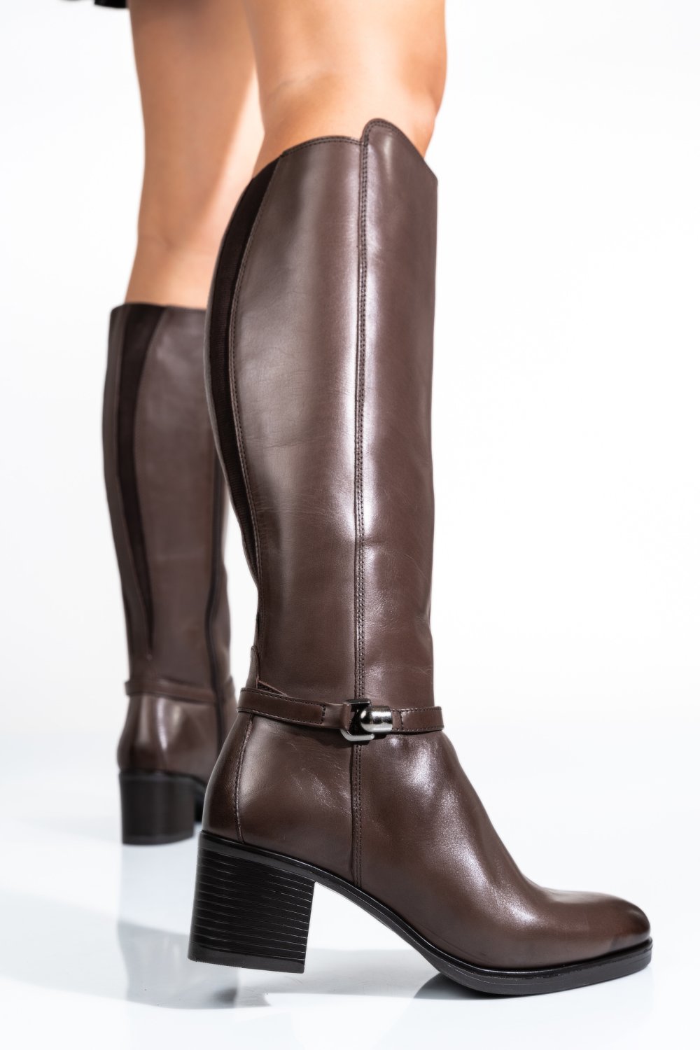 Barna természetes bőr csizma ws7hb70h09