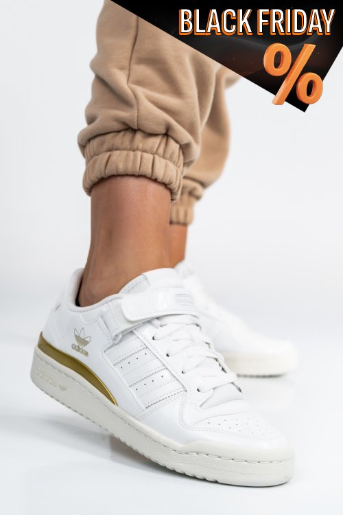 Adidas fehér sportcipők hs7h05110