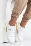 Adidas fehér sportcipők hs7h05110