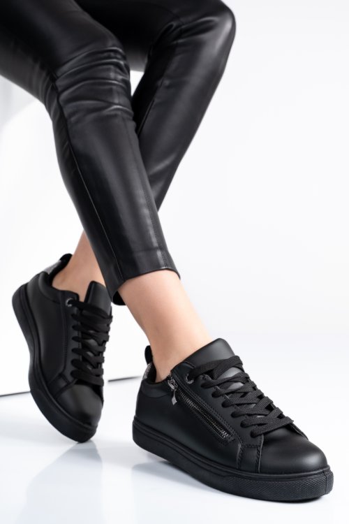 Wrangler fekete sportcipők ws7hl32690s